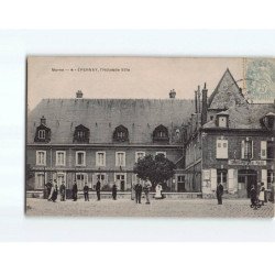 EPERNAY : L'Hôtel de Ville - état