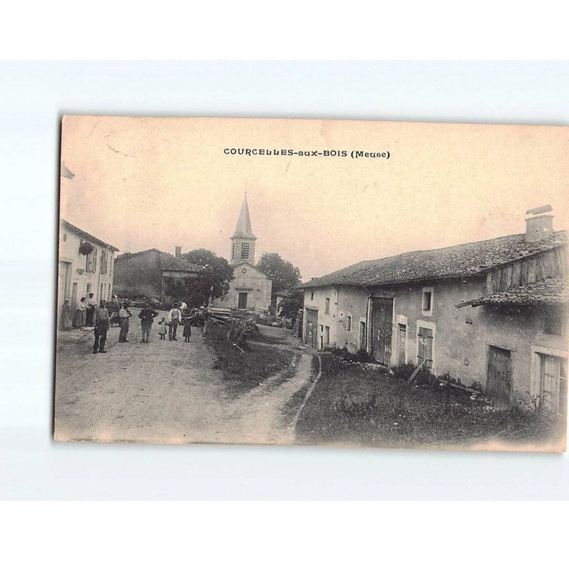 COURCELLES AUX BOIS : Vue intérieure - très bon état COURCELLES AUX BOIS : Vue intérieure - très bon état