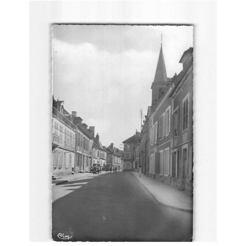 ENTRAINS SUR NOHAIN : La Grande Rue - état ENTRAINS SUR NOHAIN : La Grande Rue - état