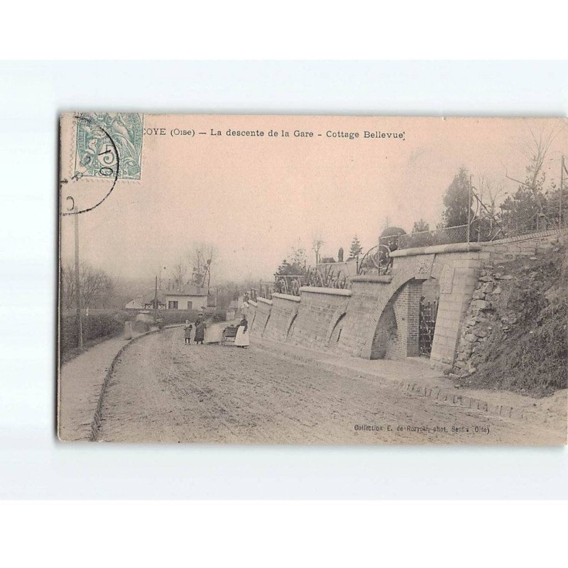 COYE : La descente de la Gare, Cottage Bellevue - très bon état COYE : La descente de la Gare, Cottage Bellevue - très bon état