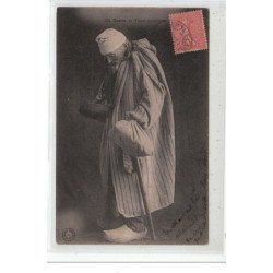 TOURS - Vieux mendiant - très bon état