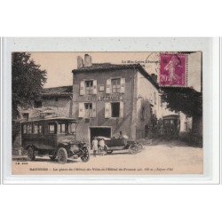 SAUGUES - La Place de l'Hôtel de Ville et l'Hôtel de France - état