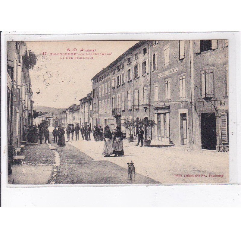 SAINTE-COLOMBE-sur-L'HERS: la rue principale - très bon état