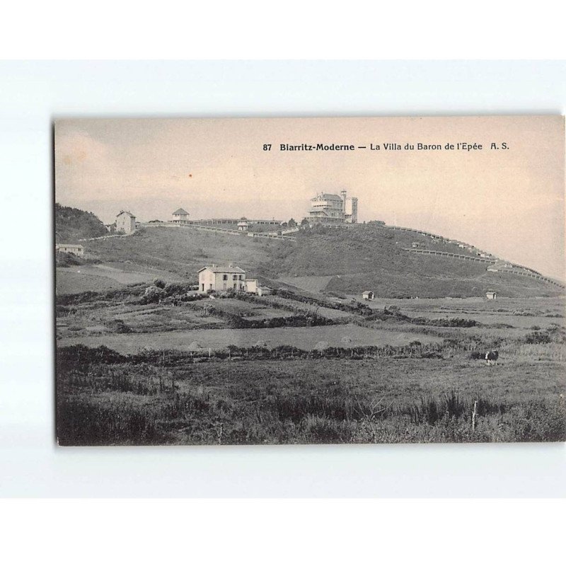 BIARRITZ : La villa du Baron de l'Epée - très bon état