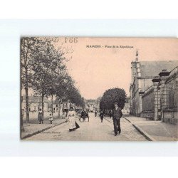 MAMERS : Place de la République - très bon état