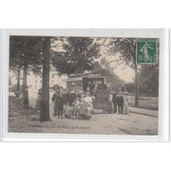 CLAMART - L'autobus de la gare du plateau de Clamart - très bon état