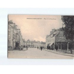 FRESNAY SUR SARTHE : Place de la République - très bon état