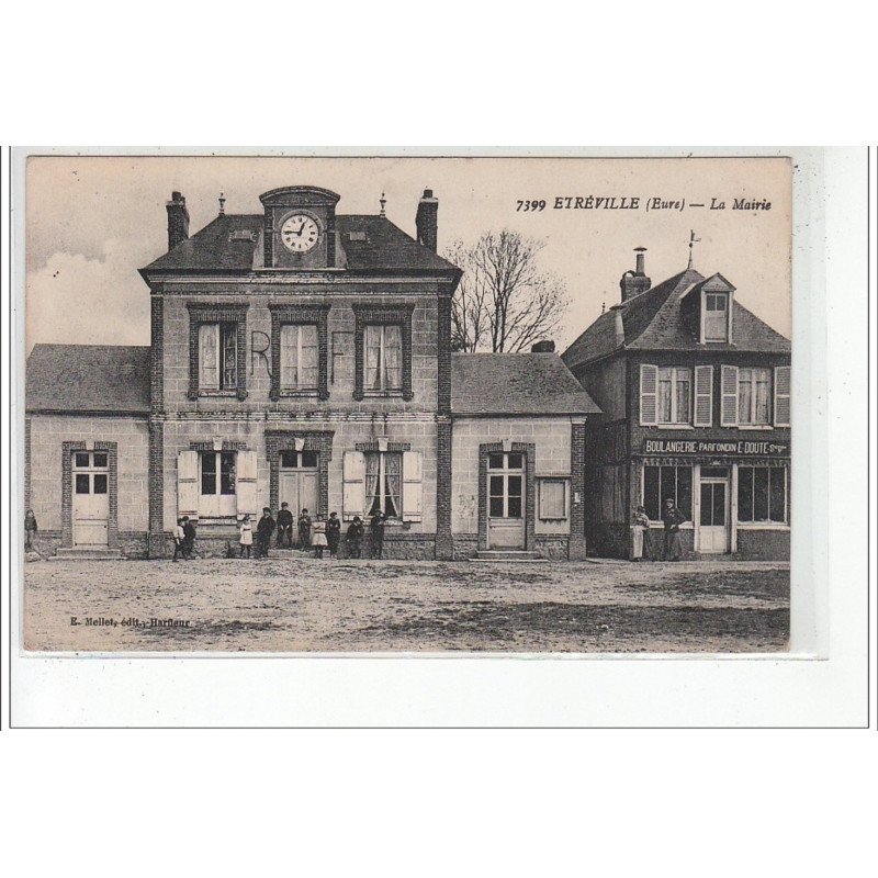 ETREVILLE - La Mairie - très bon état