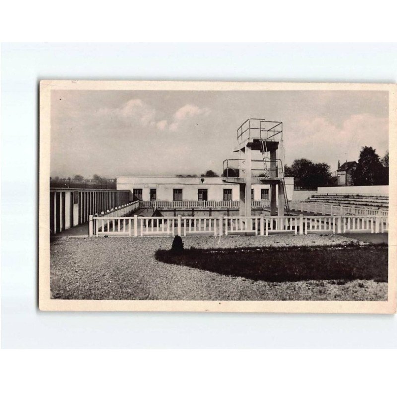 SOTTEVILLE LES ROUEN : Piscine du Stade - très bon état