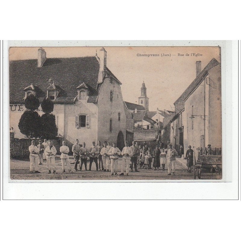 CHAMPVANS - Rue de l'Eglise - très bon état