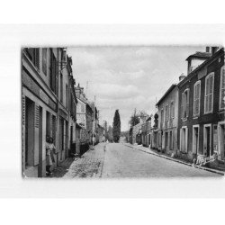 ROCHEFORT EN YVELINES : Route de Paris - état