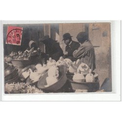 BIARRITZ - CARTE PHOTO - Scène de marché - poteries - très bon état