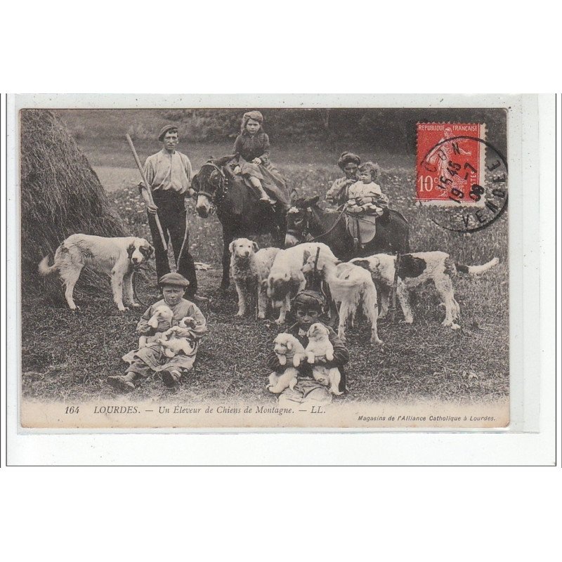 LOURDES - Un éleveur de chiens de montagne - très bon état LOURDES - Un éleveur de chiens de montagne - très bon état