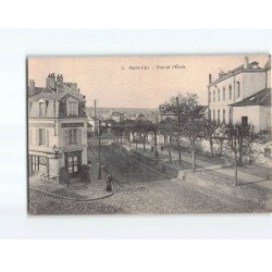 SAINT CYR : Rue de l'Ecole - très bon état