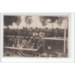 LES CHARMEAUX - CARTE PHOTO - FANFARE  - très bon état