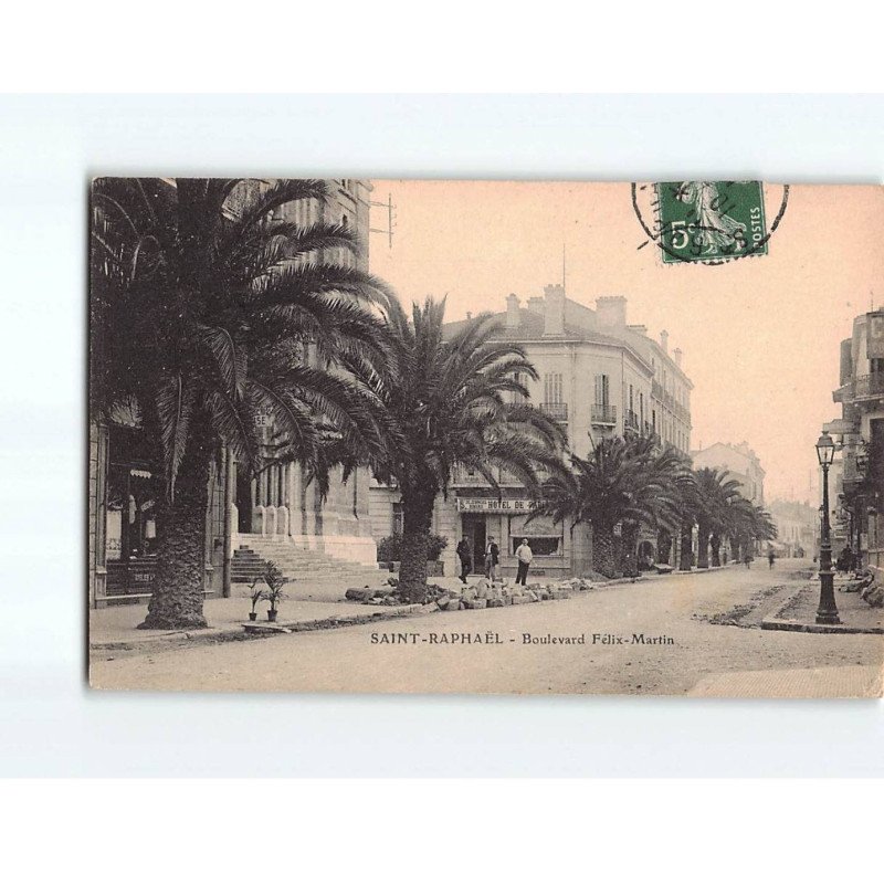 SAINT RAPHAEL : Boulevard Félix Martin - état