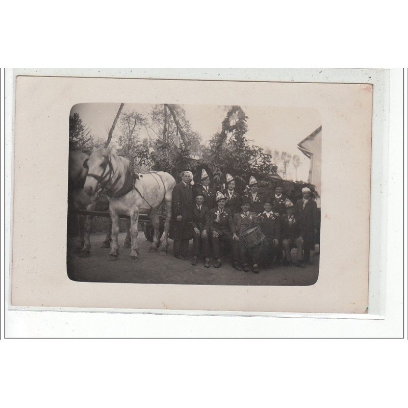 SAINT BLIMONT - CARTE PHOTO - Souvenir de la classe 35 - très bon état