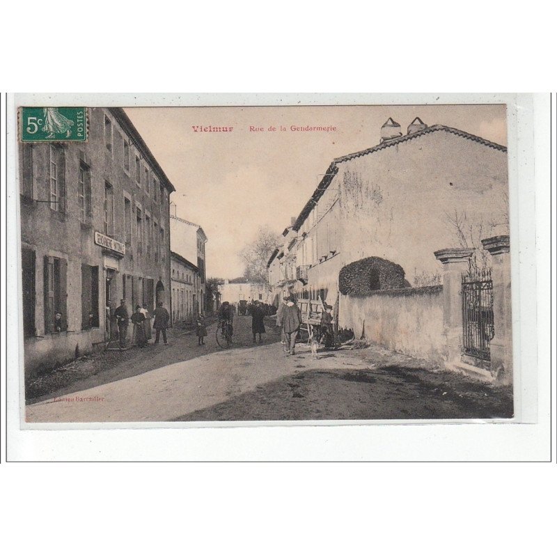 VIELMUR - Rue de la gendarmerie - très bon état