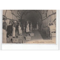 EPERNAY - Travail du Vin de Champagne - Maison pol-Roger - une galerie de Cave - très bon état