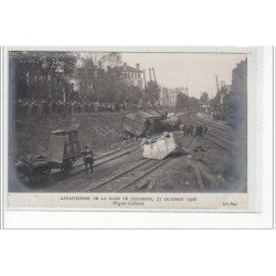 COLOMBES - Catastrophe de la Gare de Colombes 21 Octobre 1906 - Wagons culbutés - très bon état