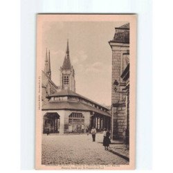 DOURDAN : Entrée de l'hôtel Dieu et vieux Marché, Hospice fondé par Saint-Vincent de Paul - très bon état