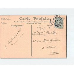 LEVALLOIS PERRET : L'Ecole des Filles, Rue Gide - très bon état