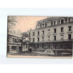 NEUILLY SUR SEINE : Institution de Mme Yeatman et Mlle Easton, Villa Leona, Façade - très bon état