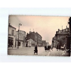 MONTREUIL SOUS BOIS : La Rue de Paris - très bon état