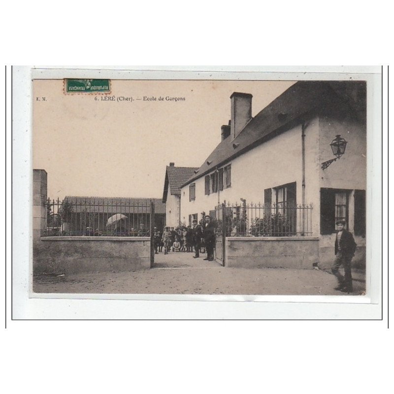 LERE : ecoles de garcons - tres bon etat