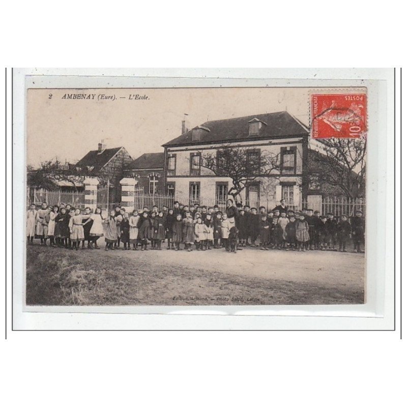 AMBENAY : l'ecole -tres bon etat