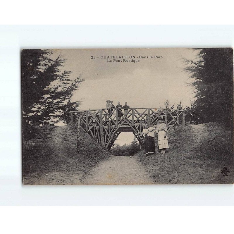 CHATELAILLON : Dans le Parc, Pont rustique - état CHATELAILLON : Dans le Parc, Pont rustique - état