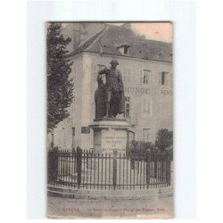 BEAUNE : La statue de Gaspard Monge - très bon état