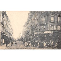 LEVALLOIS PERRET - La Rue de Courcelles et le Grand Bazar - très bon état