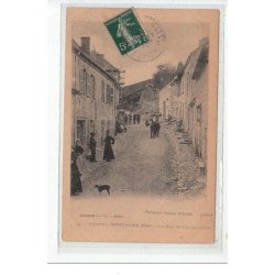 CHATEL-MONTAGNE - La Rue de Chargueraud - très bon état