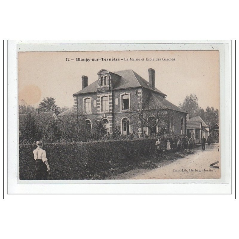 BLANGY-SUR-TERNOISE: la mairie et ecole des garcons - très bon état