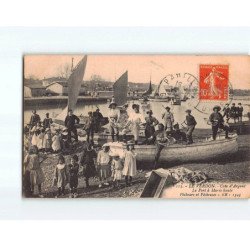 LE VERDON : Le Port à marée haute, pêcheurs et pêcheuses - état