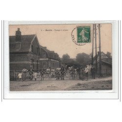 ANVIN - passage a niveau - tres bon etat
