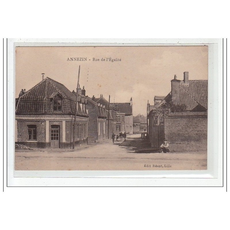 ANNEZIN - rue de l'egalité - tres bon etat