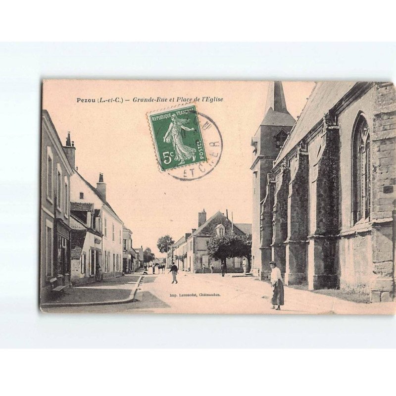 PEZOU : Grande-Rue et Place de L'Eglise - état PEZOU : Grande-Rue et Place de L'Eglise - état