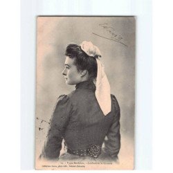 Types bordelais, Coiffure de la Gironde - état ( Partiellement Décollée )