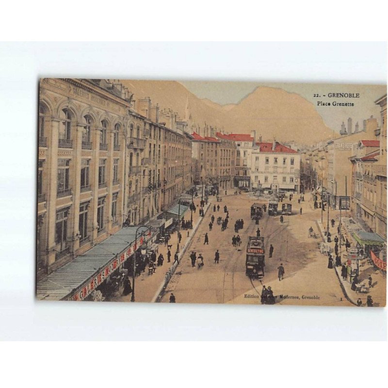 GRENOBLE : Place Grenette - très bon état