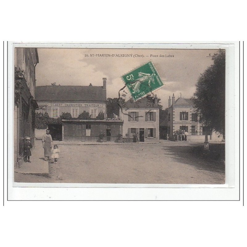SAINT MARTIN D'AUXIGNY - Place des Labes - très bon état