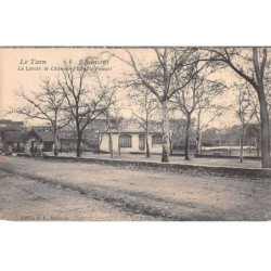 REALMONT - Le Lavoir - Le Château d'eau - Le Foirail - très bon état