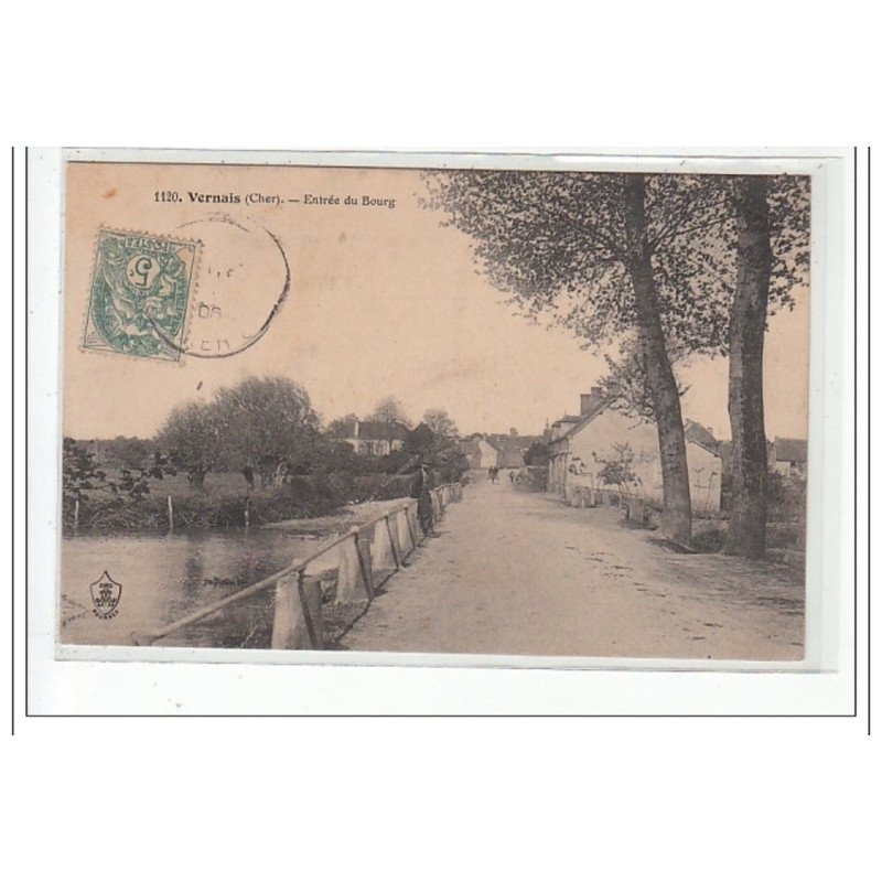 VERNAIS - Entrée du Bourg - très bon état