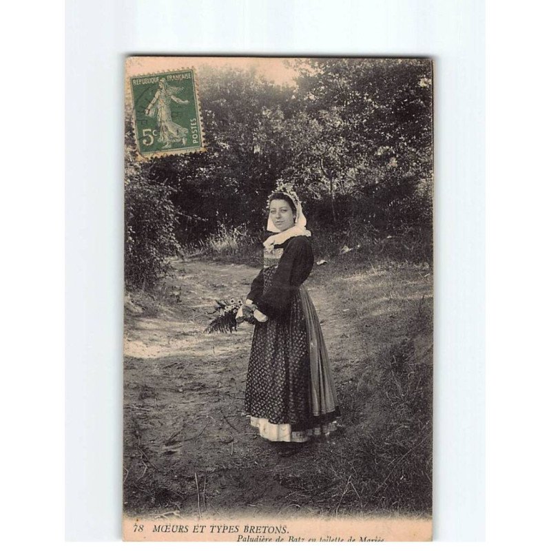 Paludière de BATZ en toilette de Mariée - état