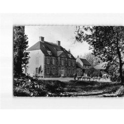 SAINT SAUVEUR LENDELIN : Château de la conté - très bon état