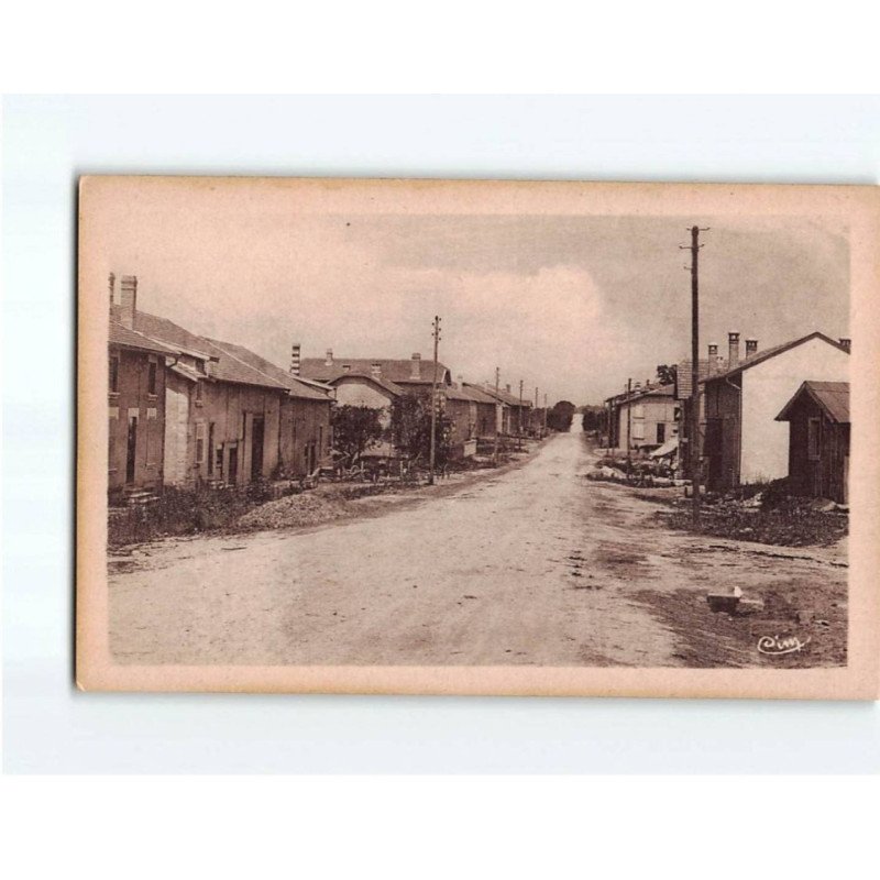 NEUVILLY : Rue Drouin - très bon état
