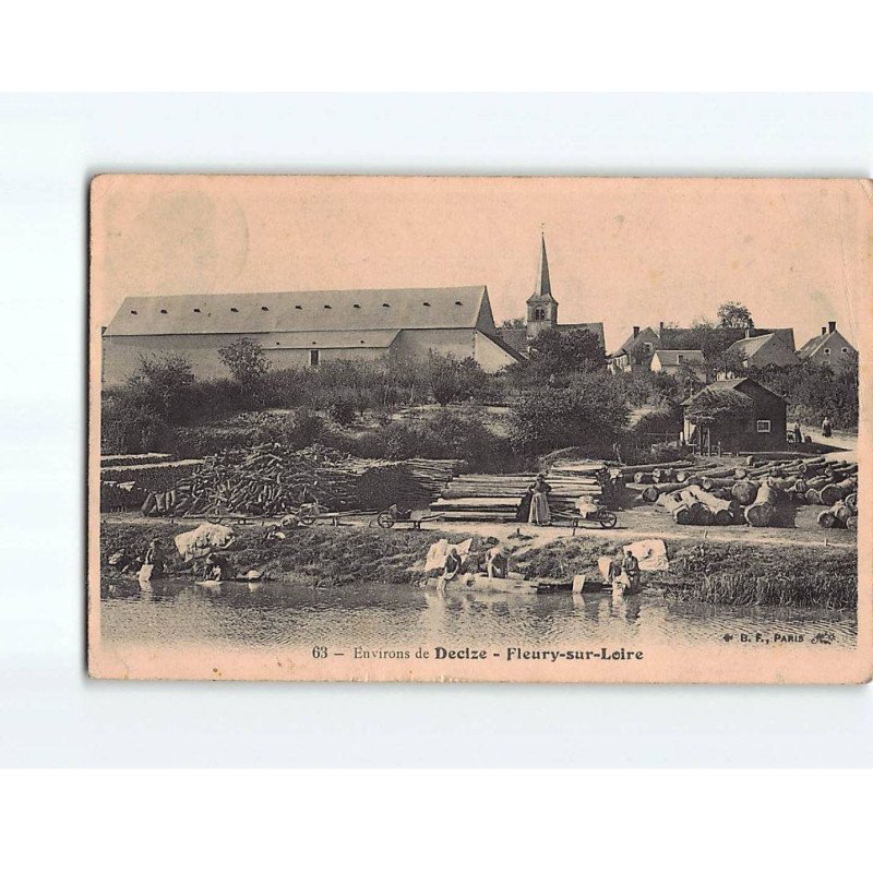 FLEURY SUR LOIRE : Vue générale, près de Decize - état