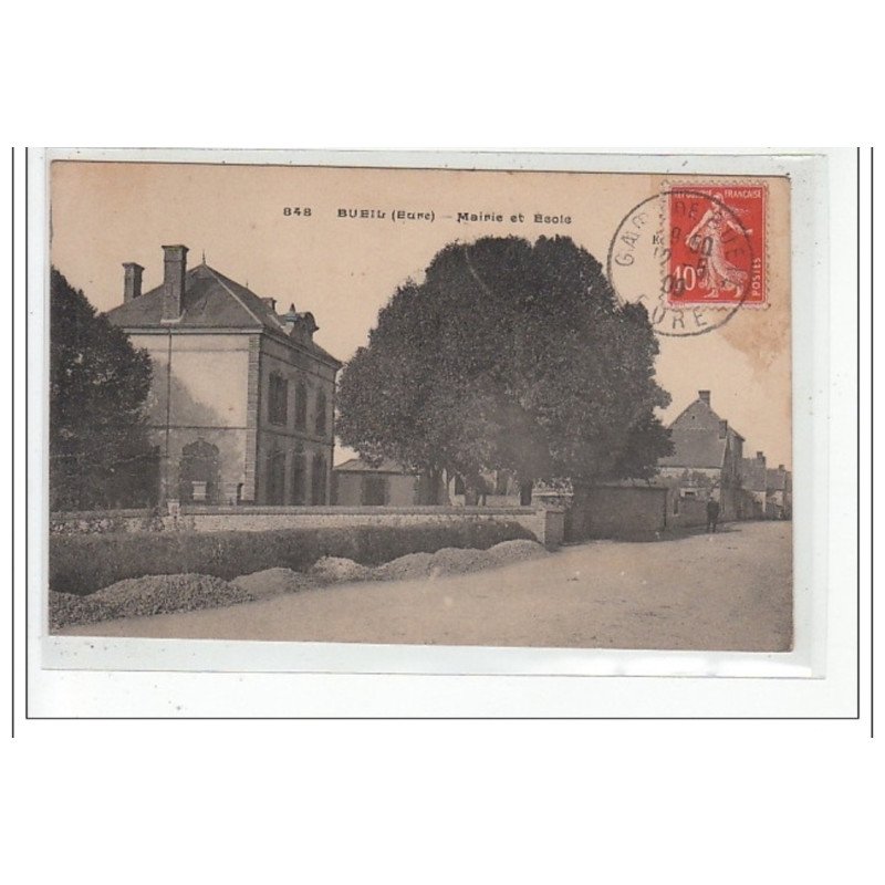 BUEIL - La Mairie et l'Ecole - très bon état