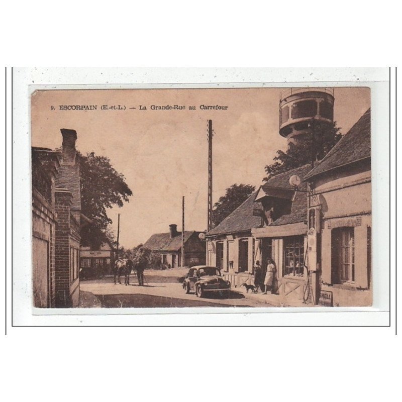ESCORPAIN : la grande-rue au carrefour - etat
